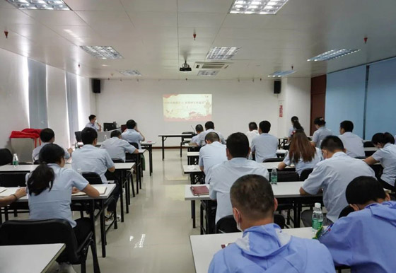 向時(shí)代楷模學(xué)習(xí)，抓精神文明建設(shè)