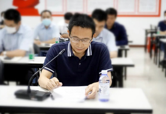 珠海龍獅黨支部組織開展學習貫徹貴州省第十三次黨代會精神研討會
